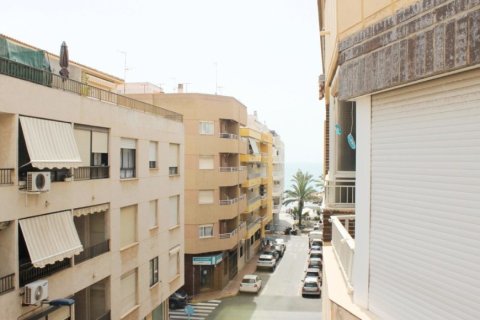 Apartament w Torrevieja, Alicante, Hiszpania 3 sypialnie, 110 mkw. nr 145311