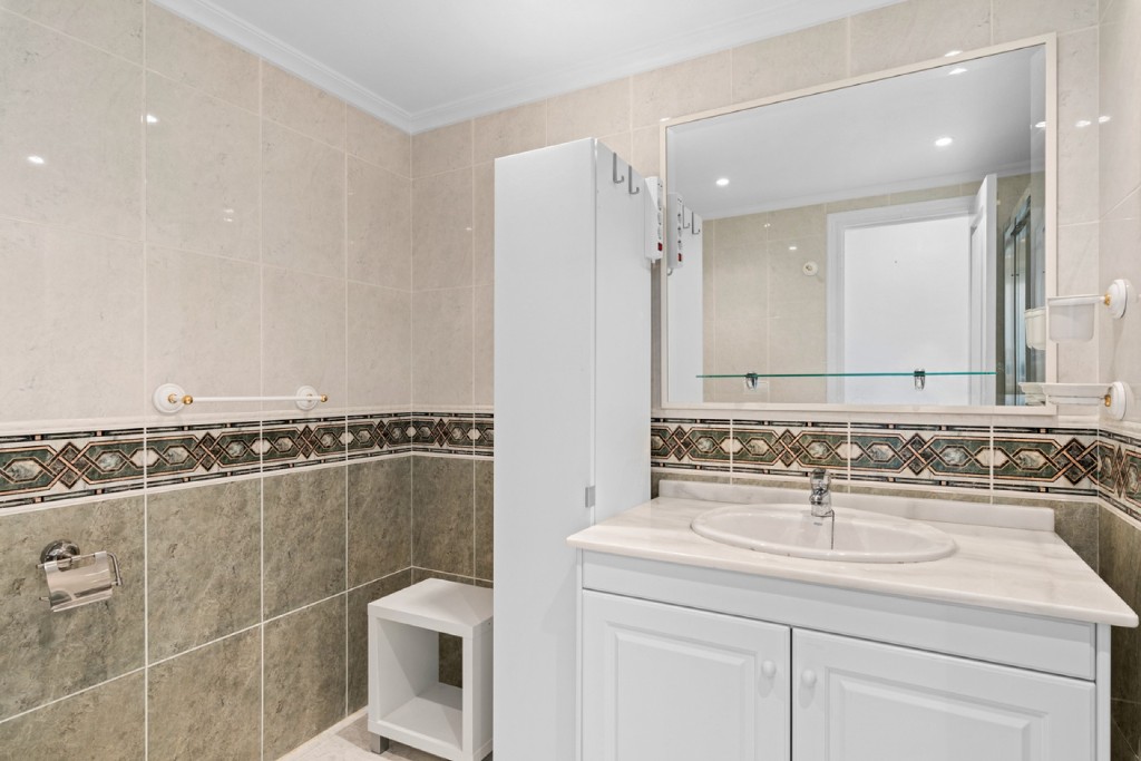 Apartamento en Campoamor, Alicante, España 2 dormitorios, 100 m2 No. 145309