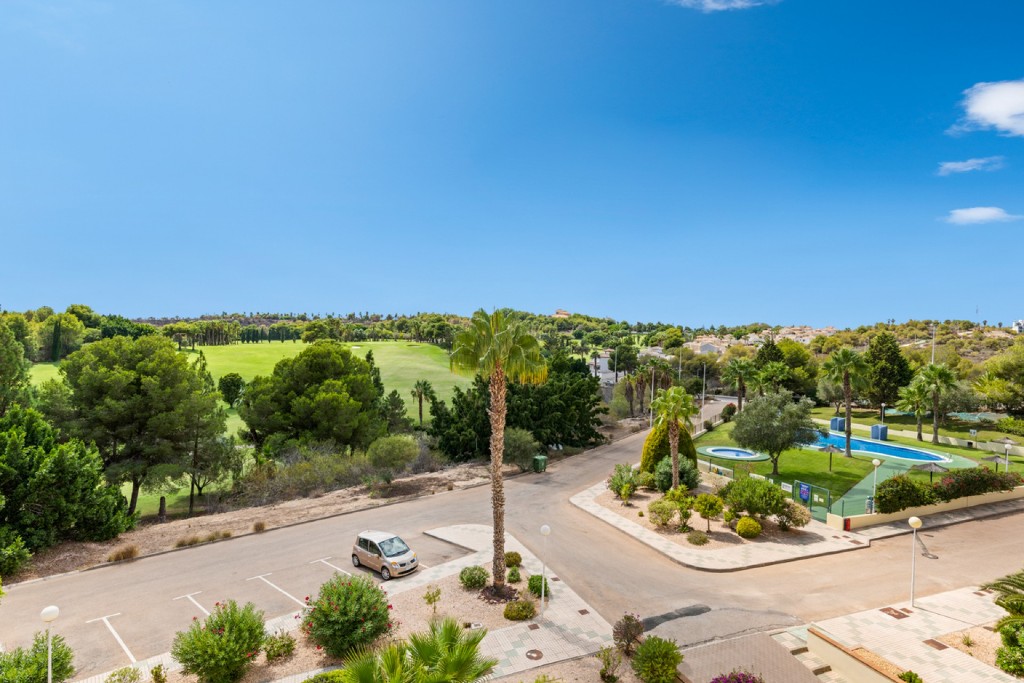 Apartamento en Campoamor, Alicante, España 2 dormitorios, 100 m2 No. 145309