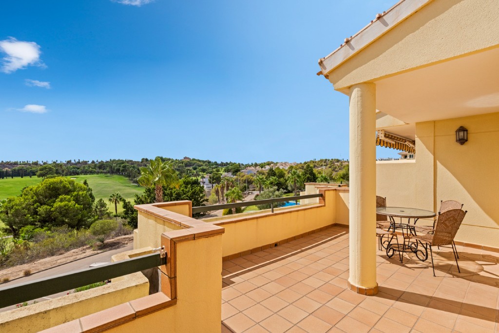 Apartamento en Campoamor, Alicante, España 2 dormitorios, 100 m2 No. 145309