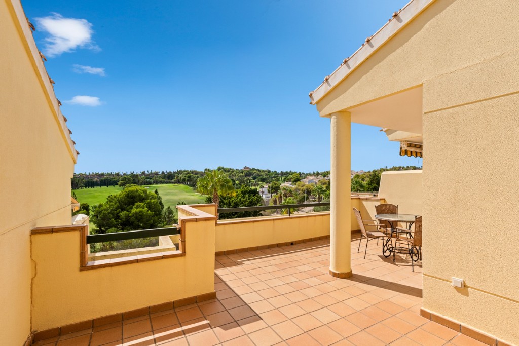 Apartamento en Campoamor, Alicante, España 2 dormitorios, 100 m2 No. 145309