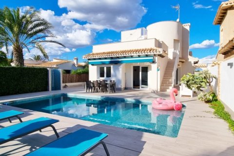 Huvila Playa Flamenca II, Alicante, Espanja 4 makuuhuonetta, 121 m2 No. 145310