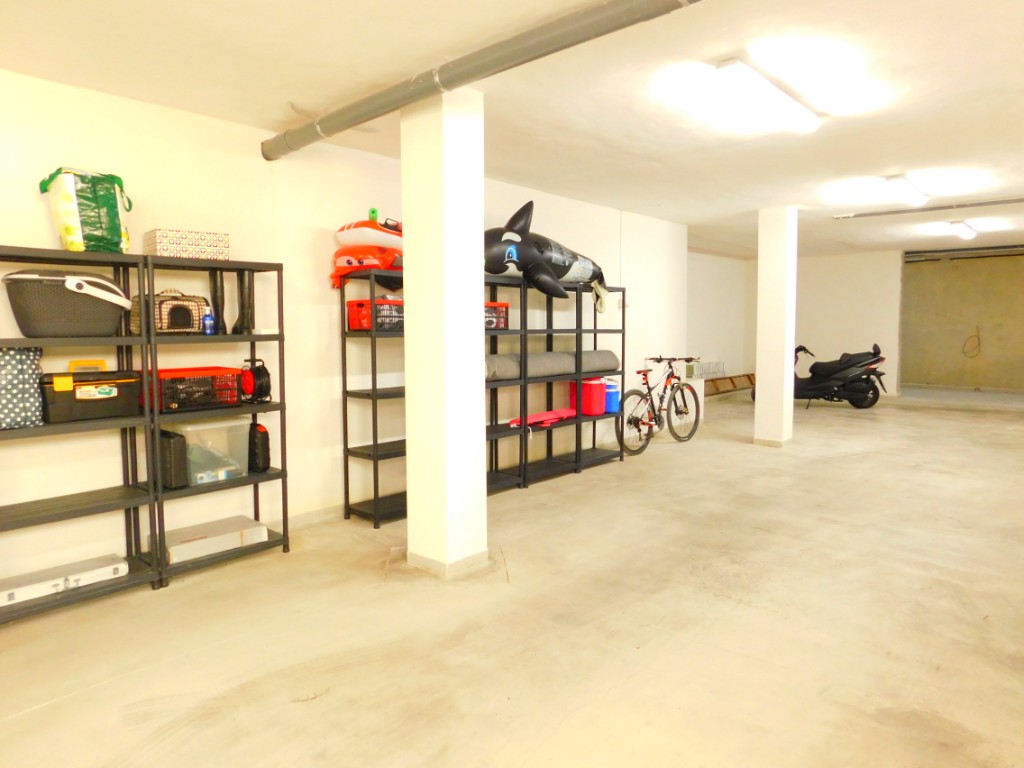 Villa in Guardamar del Segura, Alicante, Spanien 3 Schlafzimmer, 290 m2 Nr. 144781