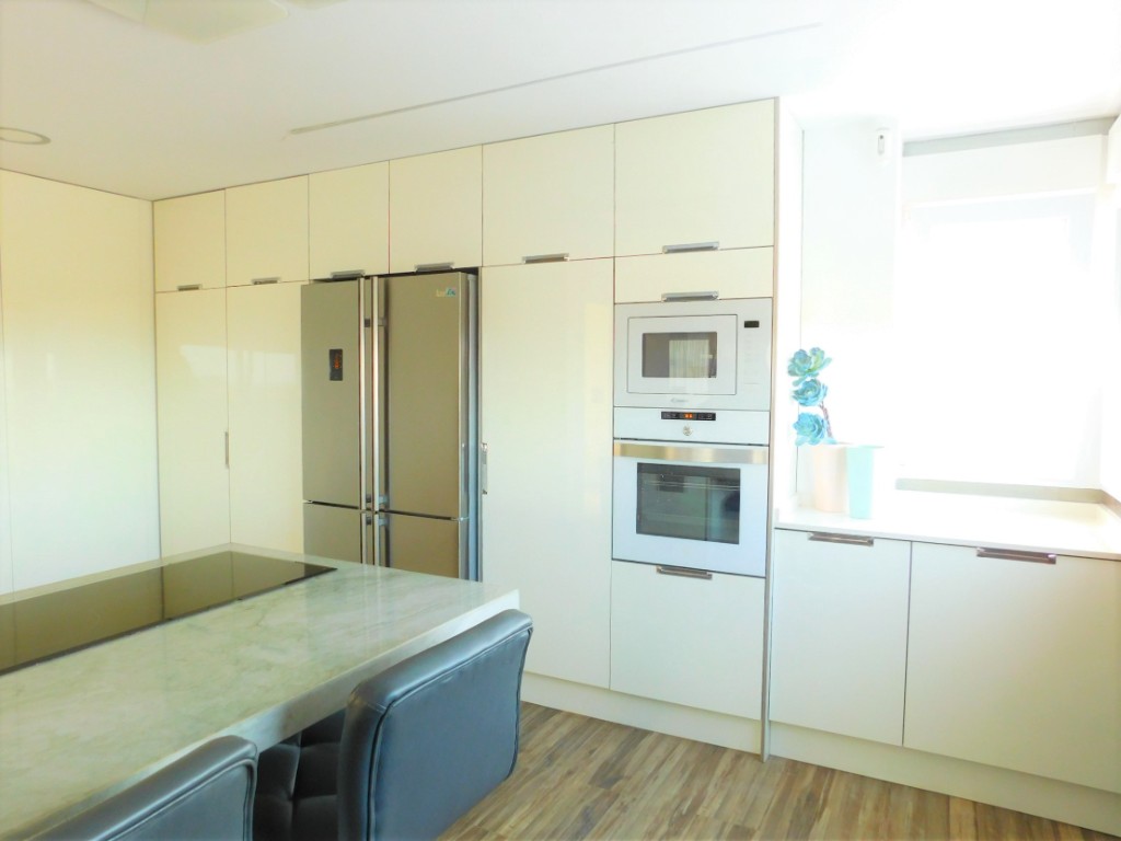 Villa in Guardamar del Segura, Alicante, Spanien 3 Schlafzimmer, 290 m2 Nr. 144781