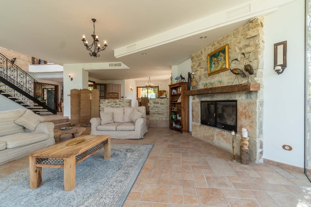 Villa in Alicante, Spanien 5 Schlafzimmer, 600 m2 Nr. 144783