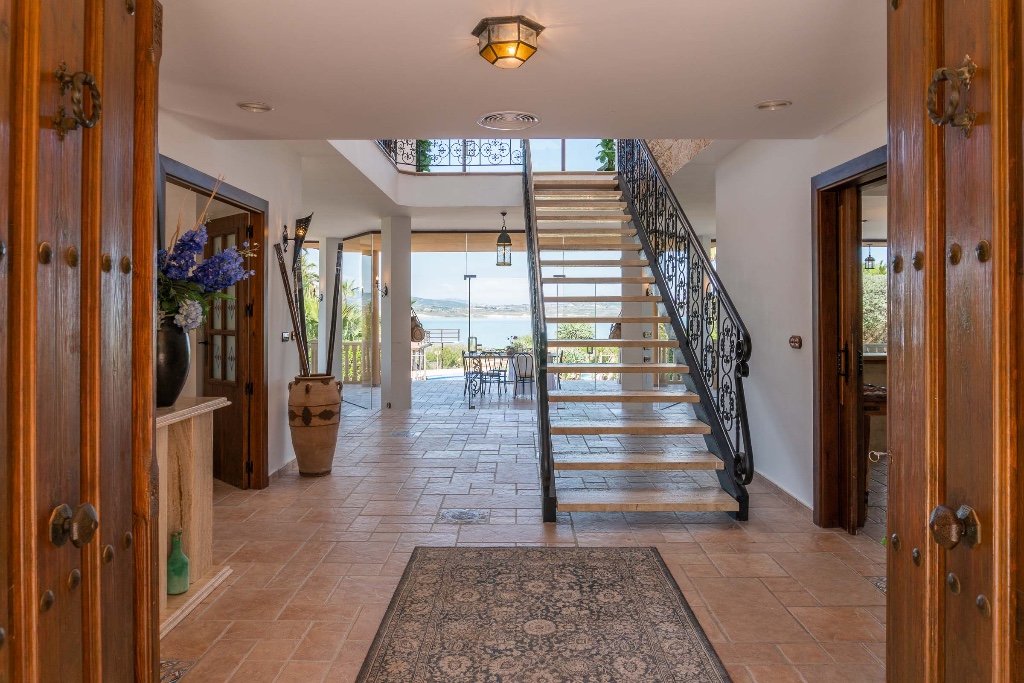 Villa in Alicante, Spanien 5 Schlafzimmer, 600 m2 Nr. 144783