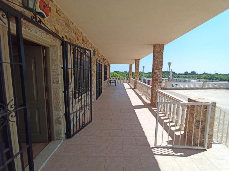 Finca à San Miguel de Salinas, Alicante, Espagne 6 chambres, 300 m2 No. 144782