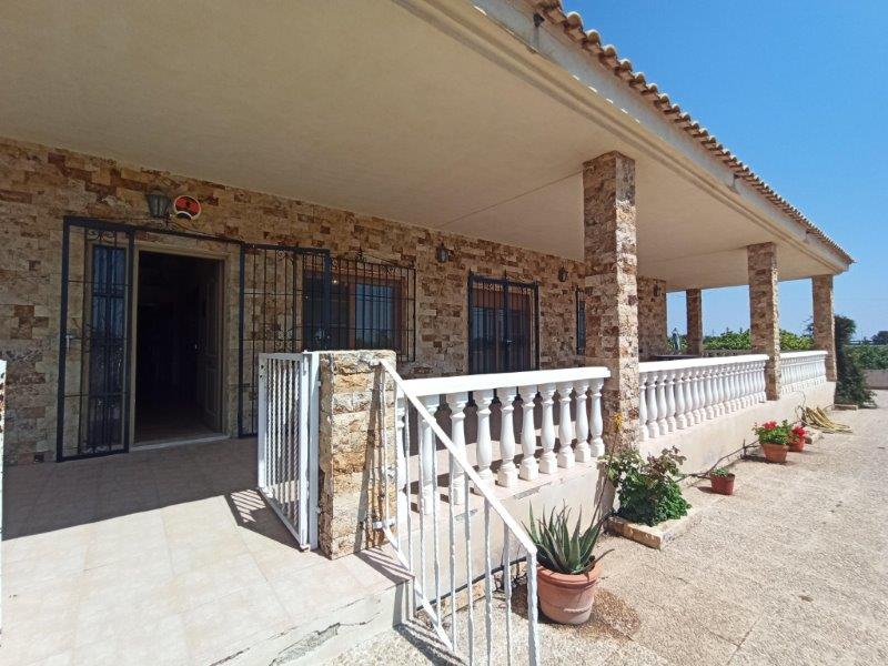 Finca à San Miguel de Salinas, Alicante, Espagne 6 chambres, 300 m2 No. 144782