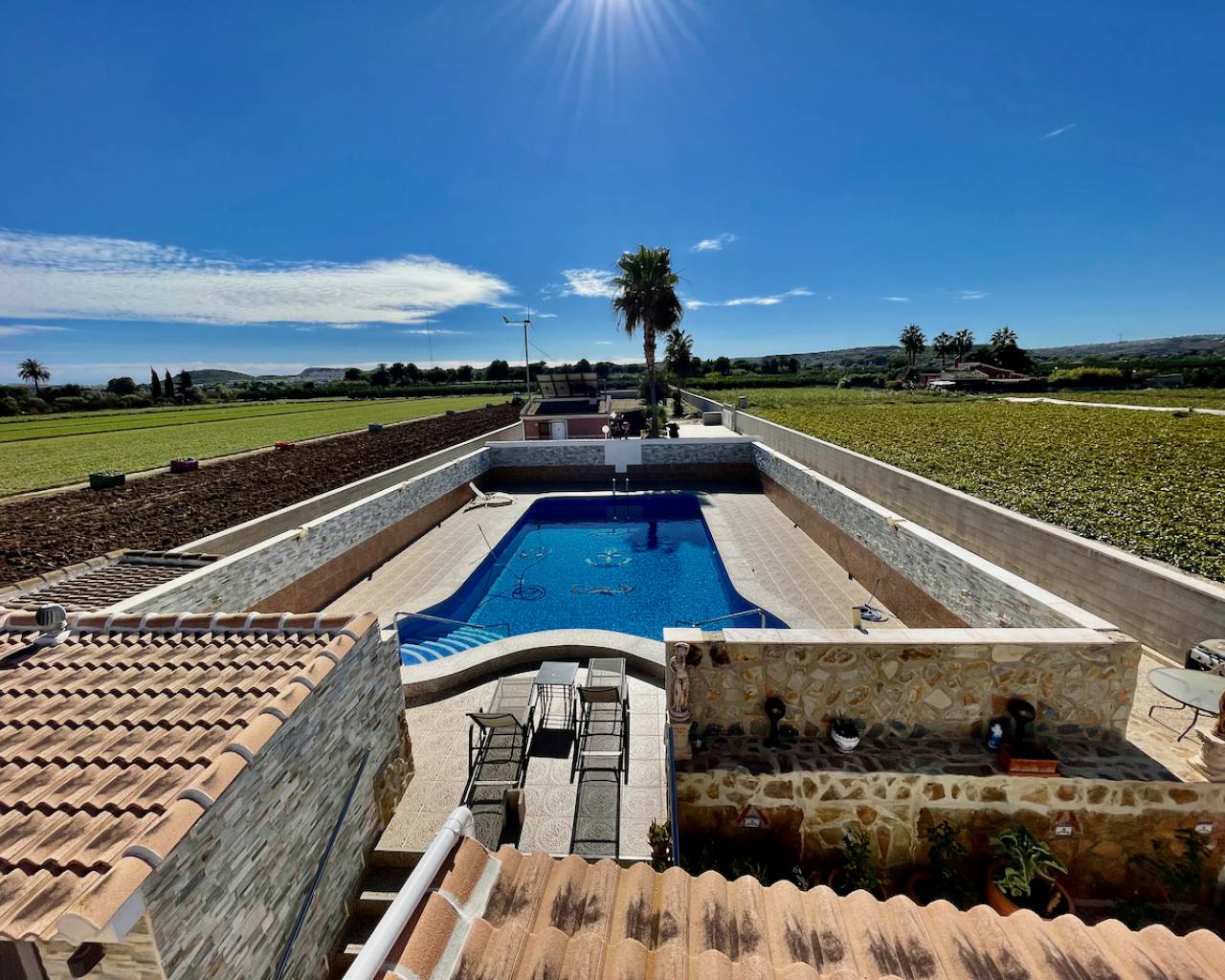 Villa in Guardamar del Segura, Alicante, Spain 6 bedrooms, 450 sq.m. No. 80960
