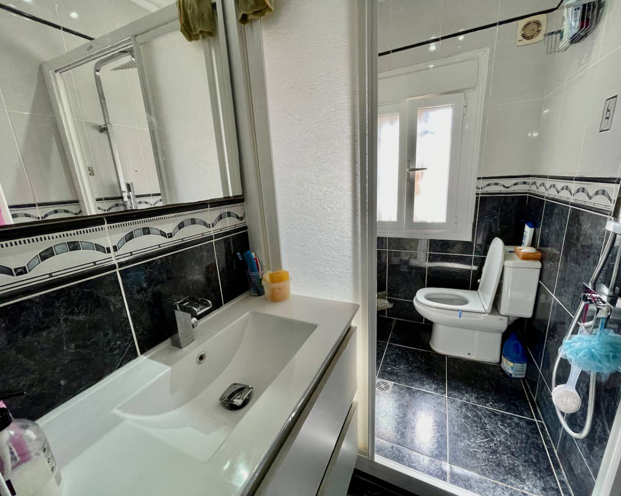 Villa in Guardamar del Segura, Alicante, Spain 6 bedrooms, 450 sq.m. No. 80960