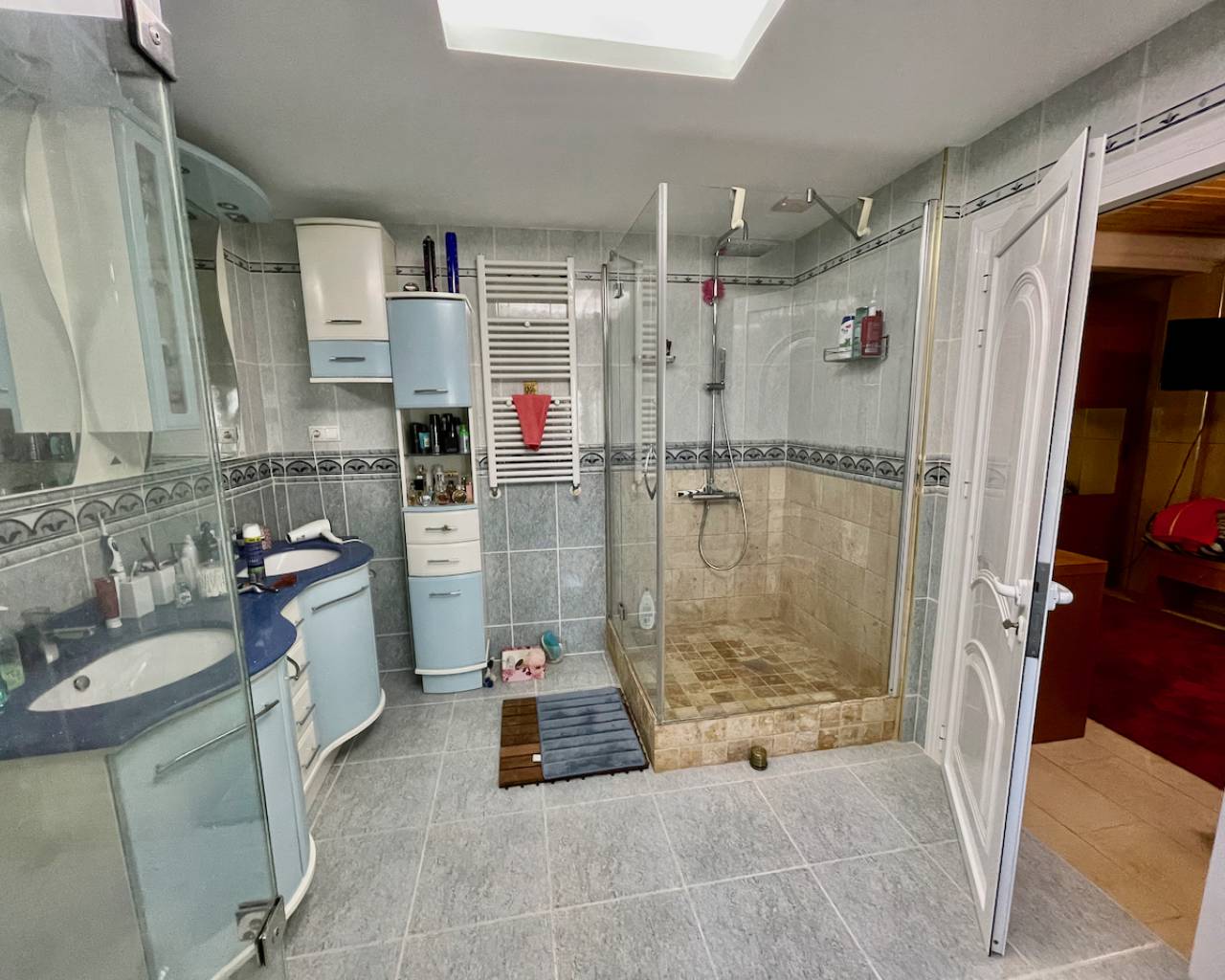 Villa in Guardamar del Segura, Alicante, Spain 6 bedrooms, 450 sq.m. No. 80960