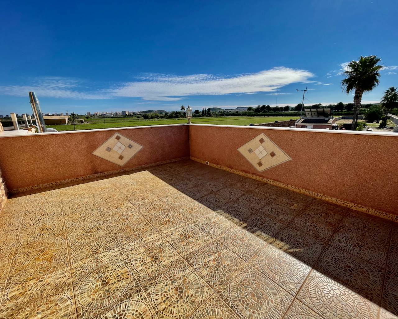 Villa in Guardamar del Segura, Alicante, Spain 6 bedrooms, 450 sq.m. No. 80960