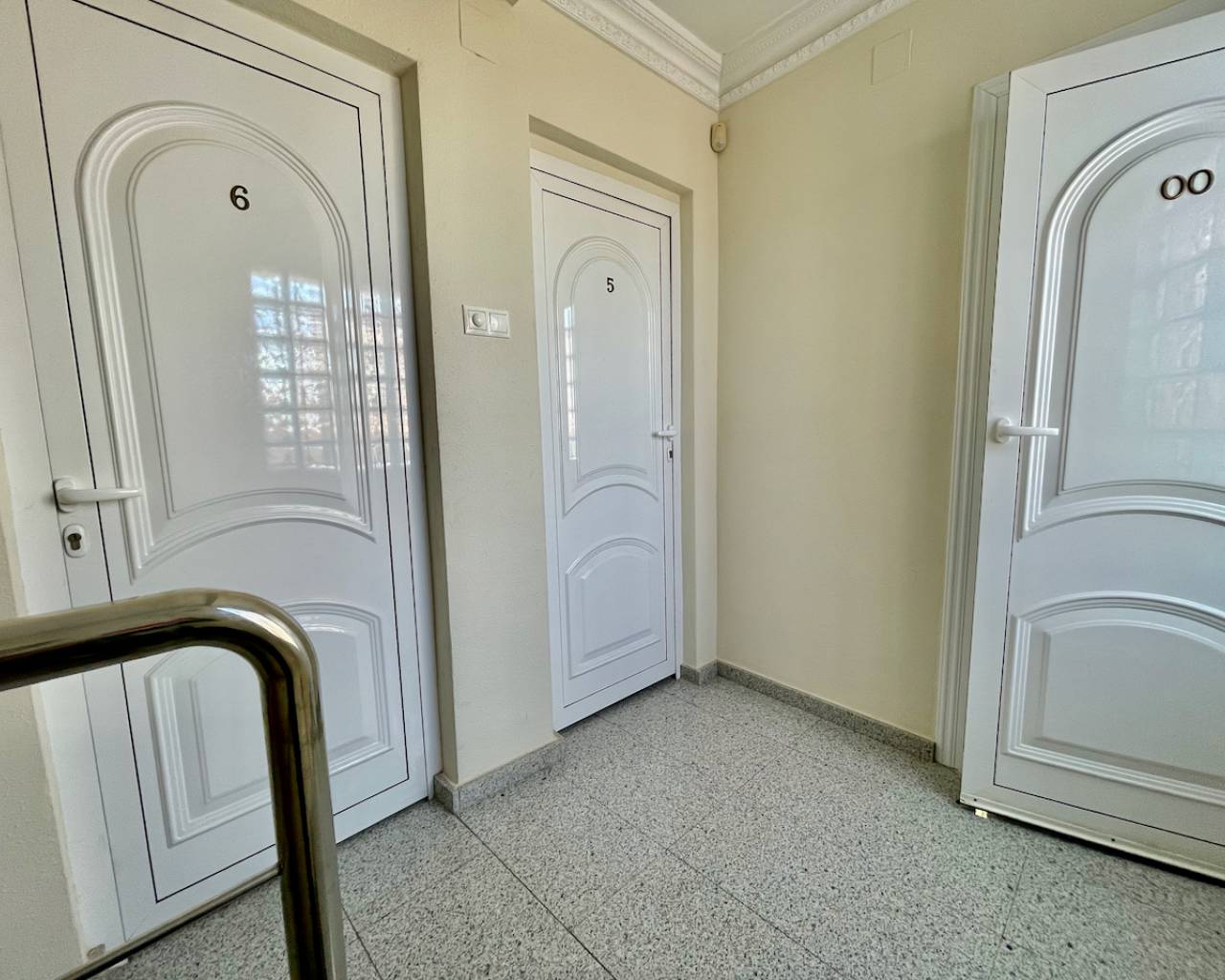 Villa in Guardamar del Segura, Alicante, Spain 6 bedrooms, 450 sq.m. No. 80960