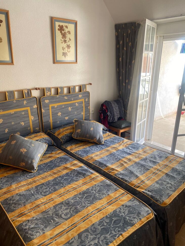 Apartamento en Torrevieja, Alicante, España 1 dormitorio,  No. 189188