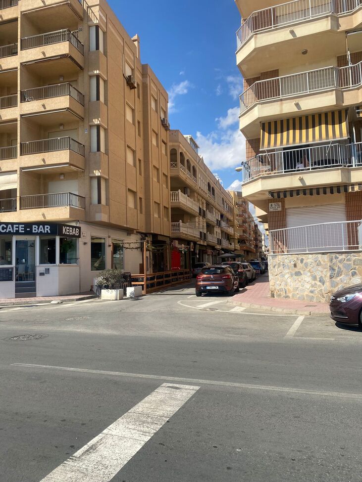 Apartamento en Torrevieja, Alicante, España 1 dormitorio,  No. 189188
