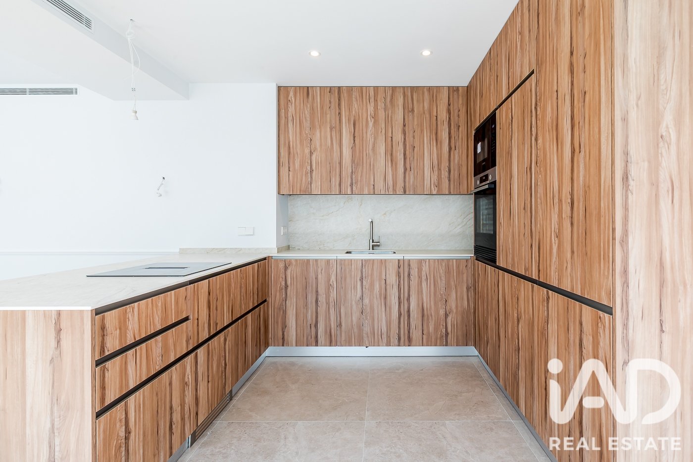 Huoneisto Madrid, Espanja 2 makuuhuonetta, 105 m2 No. 188072