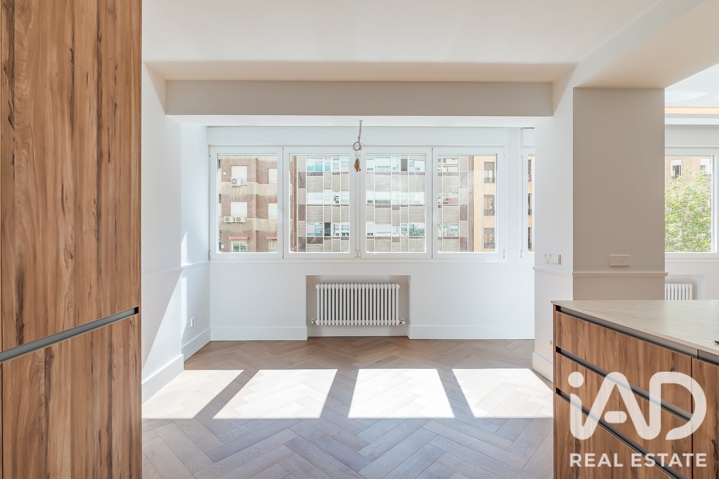 Huoneisto Madrid, Espanja 2 makuuhuonetta, 105 m2 No. 188072