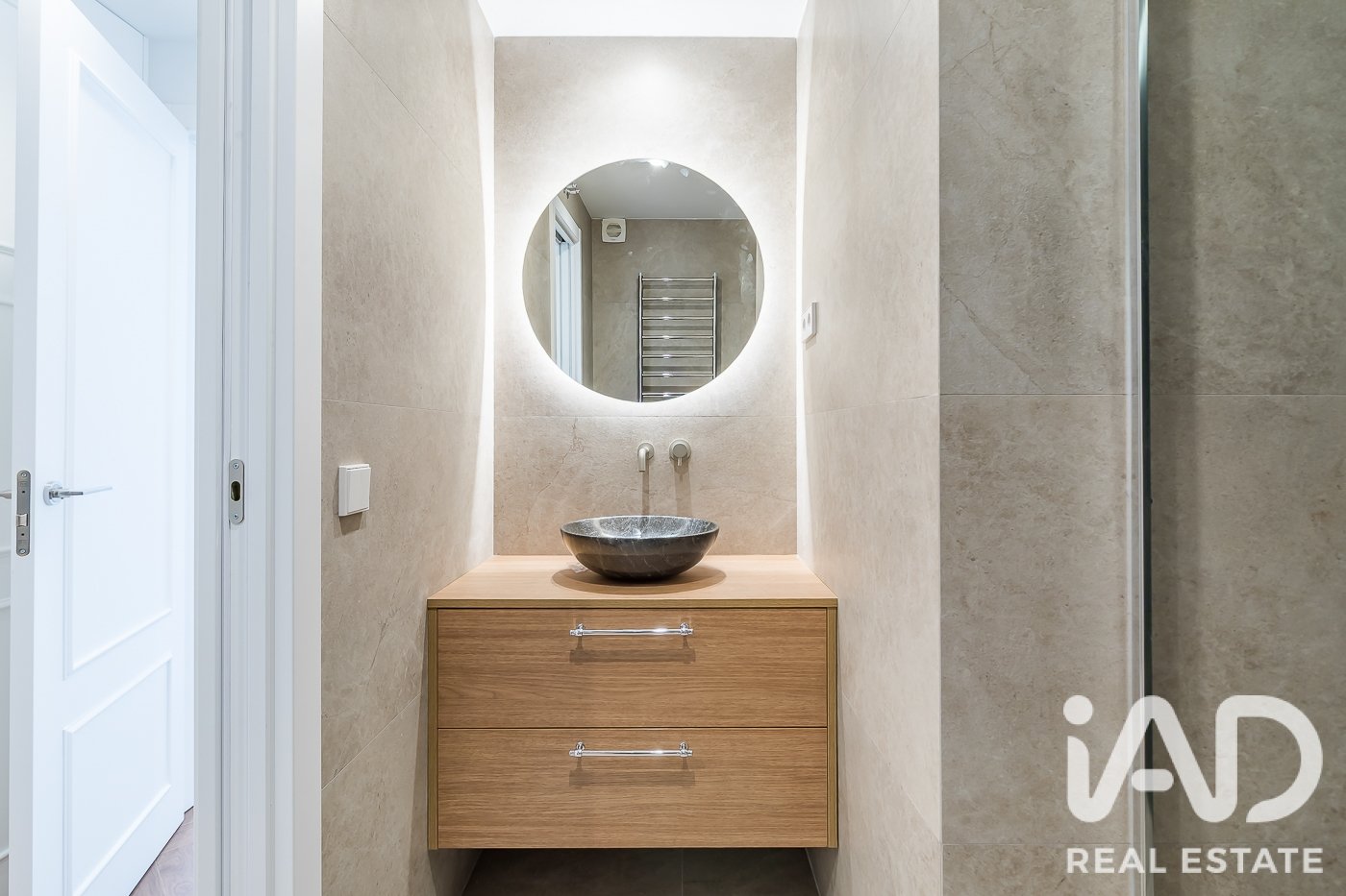 Huoneisto Madrid, Espanja 2 makuuhuonetta, 105 m2 No. 188072