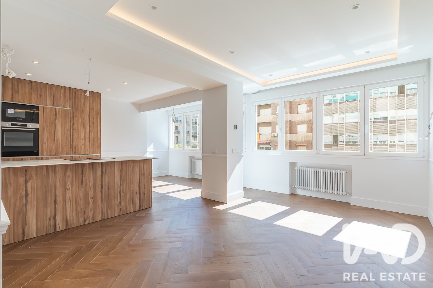 Huoneisto Madrid, Espanja 2 makuuhuonetta, 105 m2 No. 188072