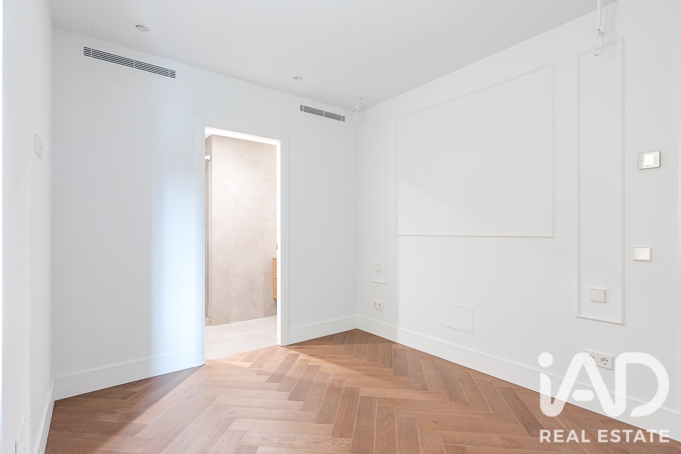 Huoneisto Madrid, Espanja 2 makuuhuonetta, 105 m2 No. 188072
