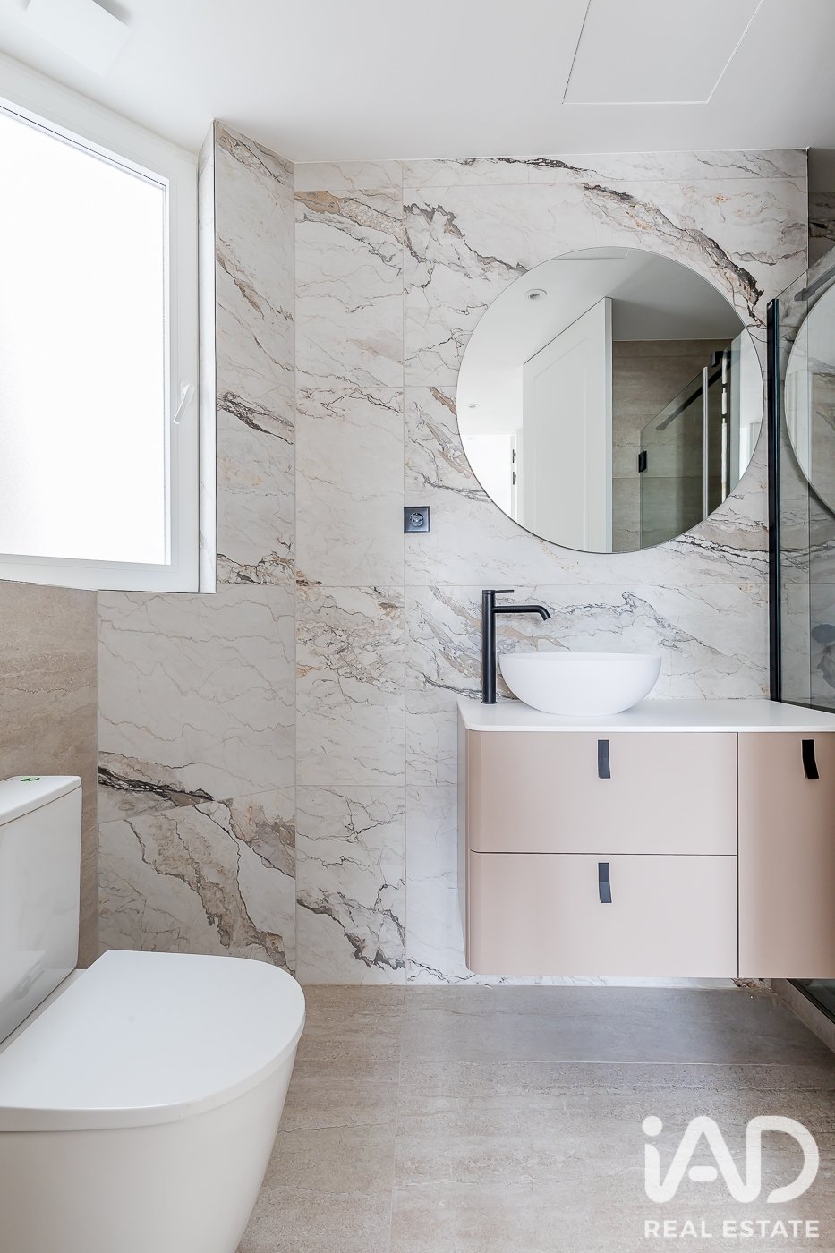 Apartamento en Madrid, España 4 dormitorios, 304 m2 No. 188071