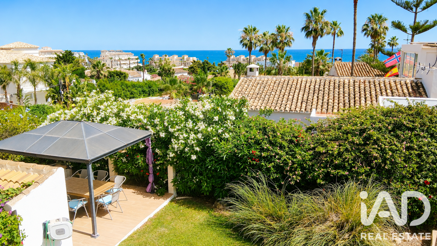 House à Mijas, Malaga, Espagne 7 chambres, 276 m2 No. 188139