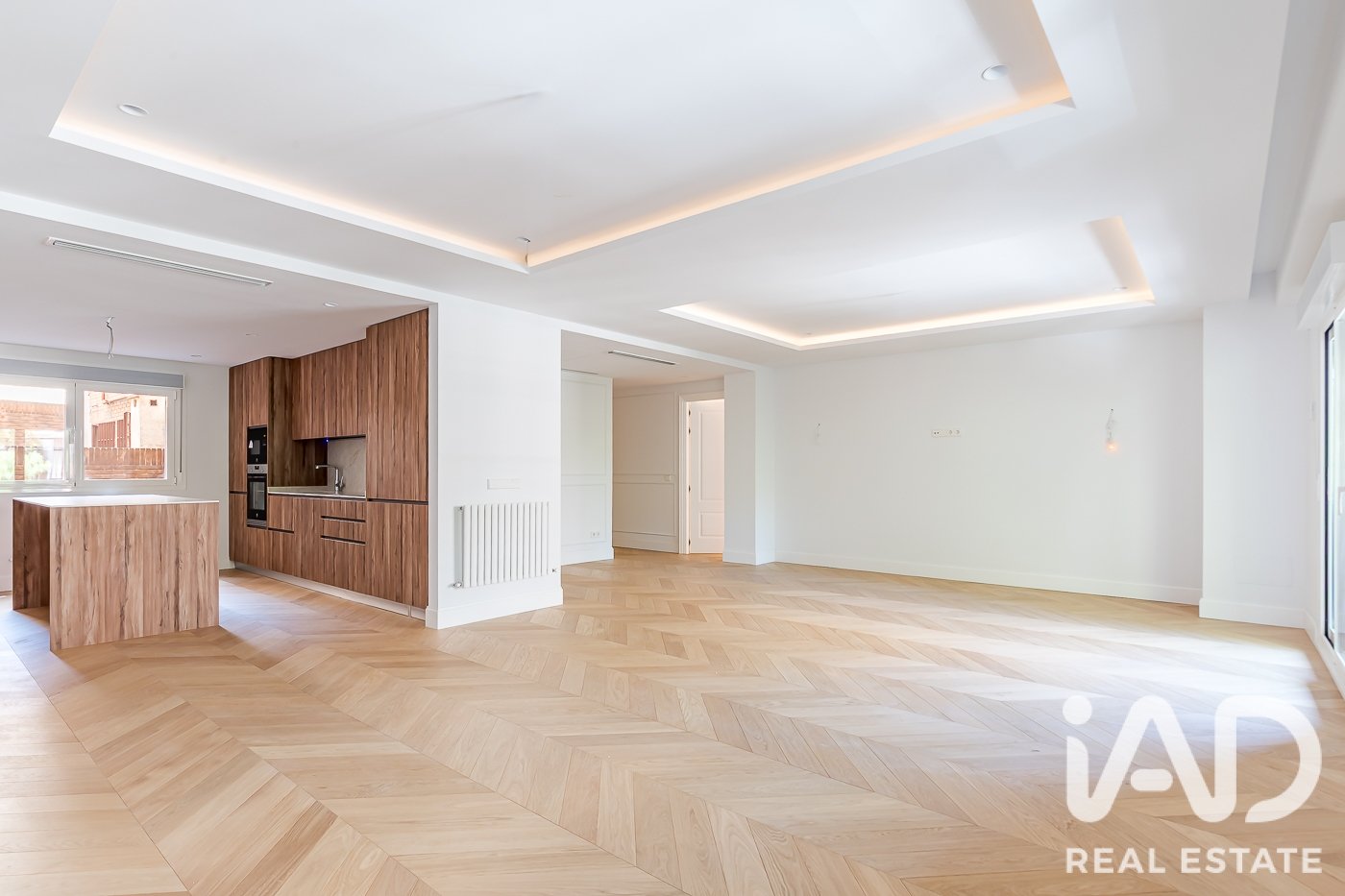 Huoneisto Madrid, Espanja 3 makuuhuonetta, 218 m2 No. 188069