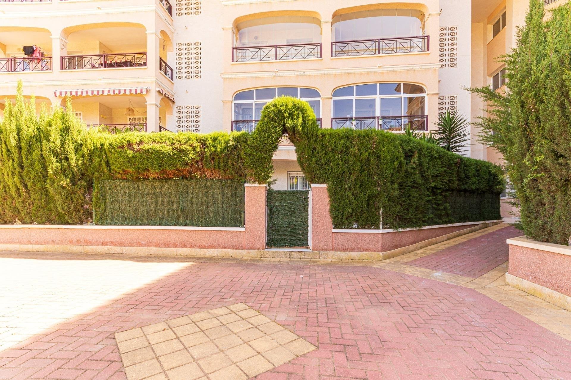 Appartamento a Alicante, Spagna 1 camera da letto, 109 mq. N° 166586