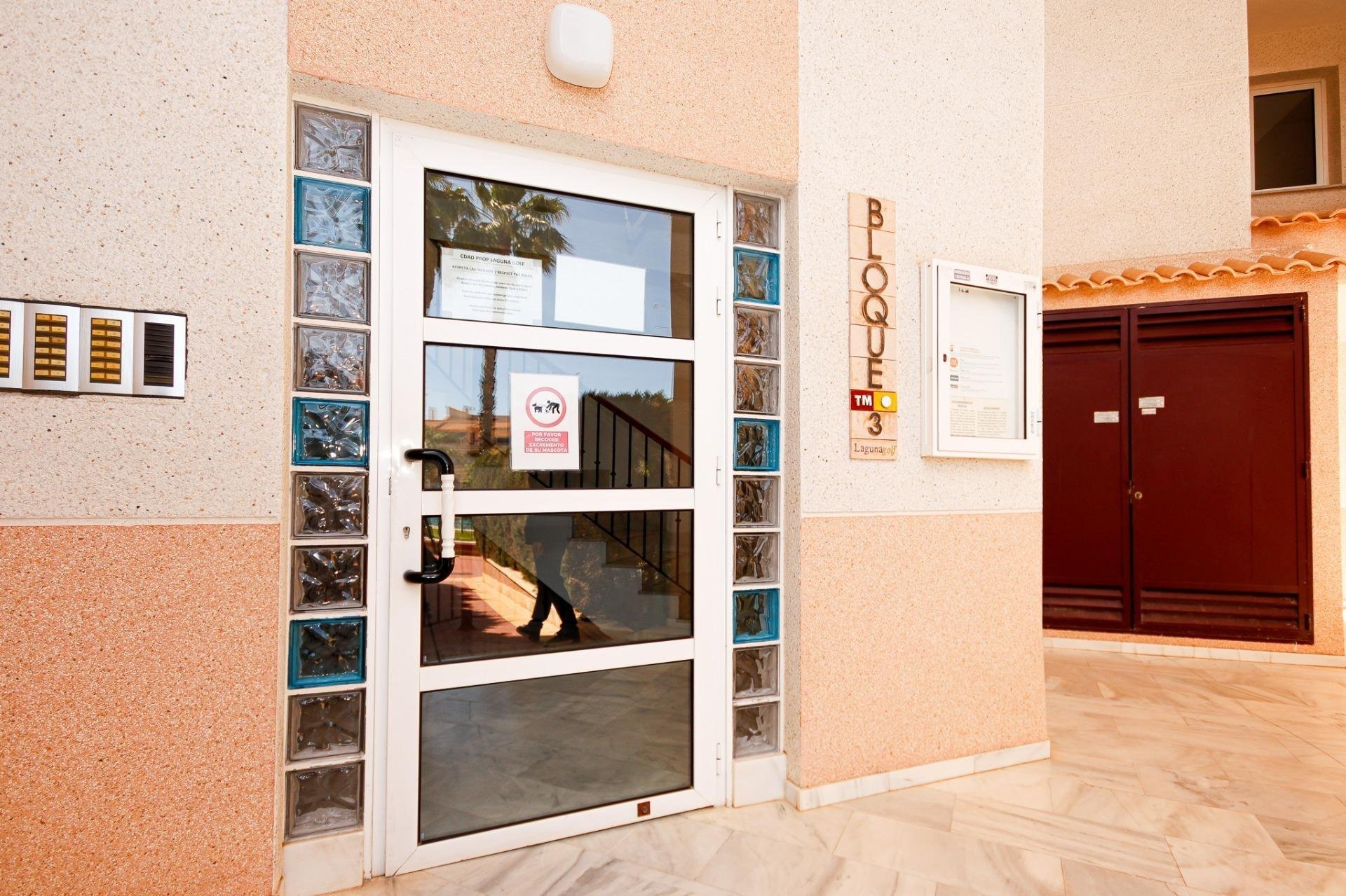 Appartamento a Alicante, Spagna 1 camera da letto, 109 mq. N° 166586