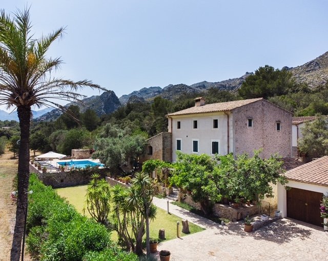 Finca in Pollenca, Mallorca, Spain 12 bedrooms, 1300 sq.m. No. 104156