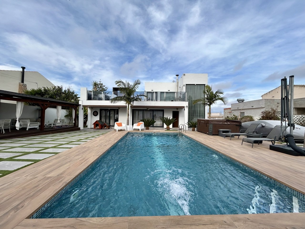 Villa Los Balcones, Alicante, Spānijā 3 istabas, 241 m2 Nr. 139375
