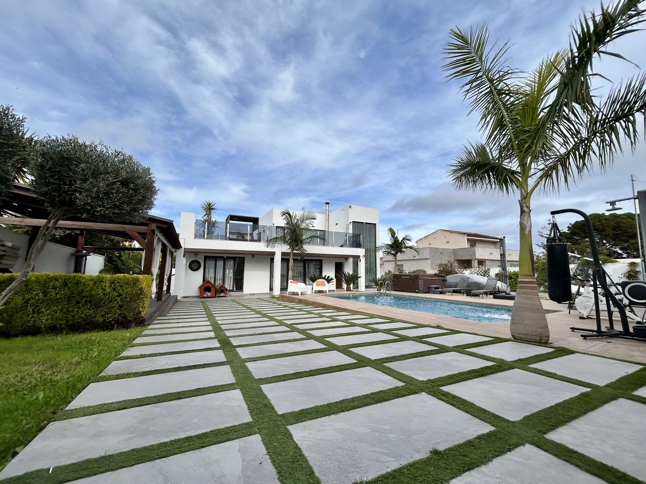 Villa Los Balcones, Alicante, Spānijā 3 istabas, 241 m2 Nr. 139375