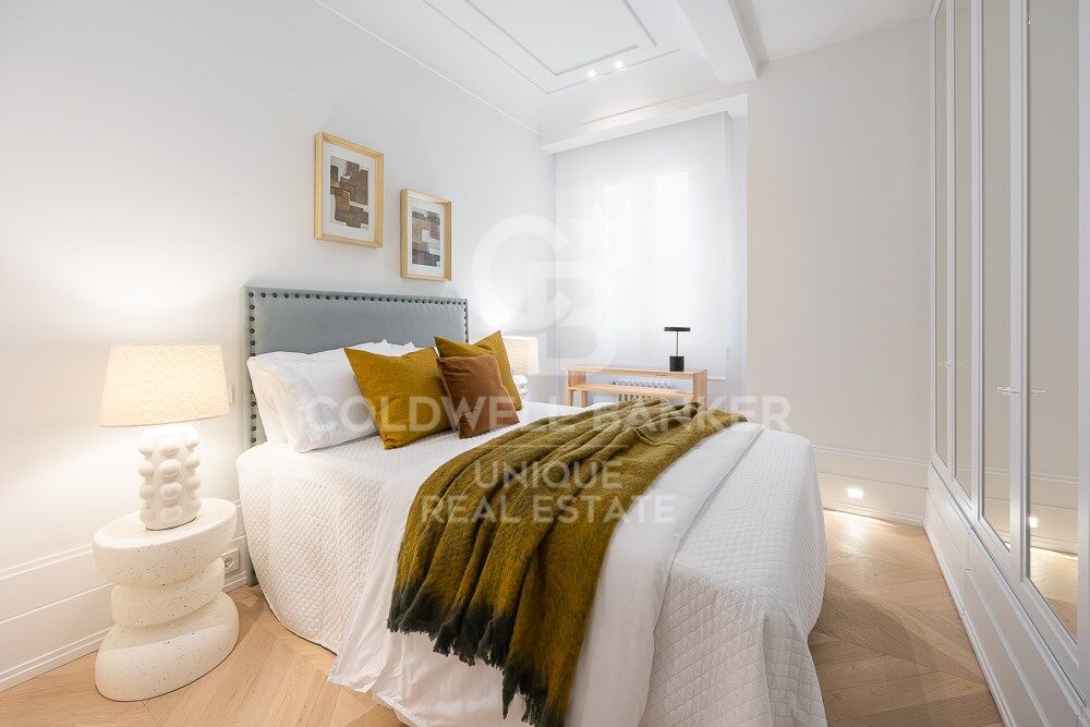 Appartamento a Madrid, Spagna 4 camere da letto, 200 mq. N° 157707