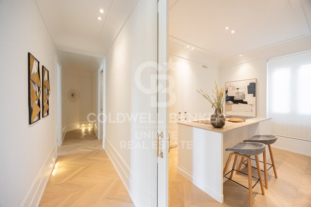 Appartamento a Madrid, Spagna 4 camere da letto, 200 mq. N° 157707