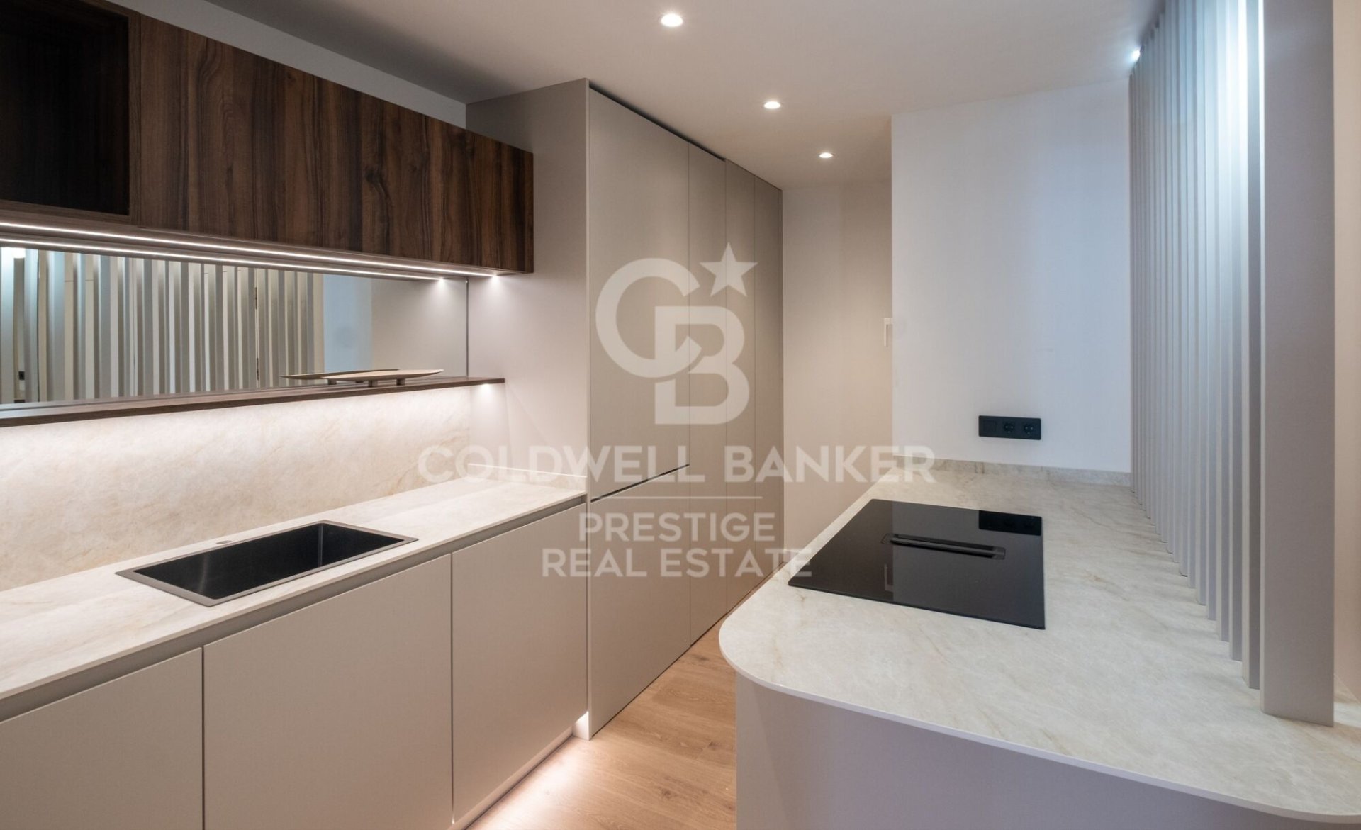 Apartament w Barcelona, Hiszpania 3 sypialnie, 76 mkw. nr 157705
