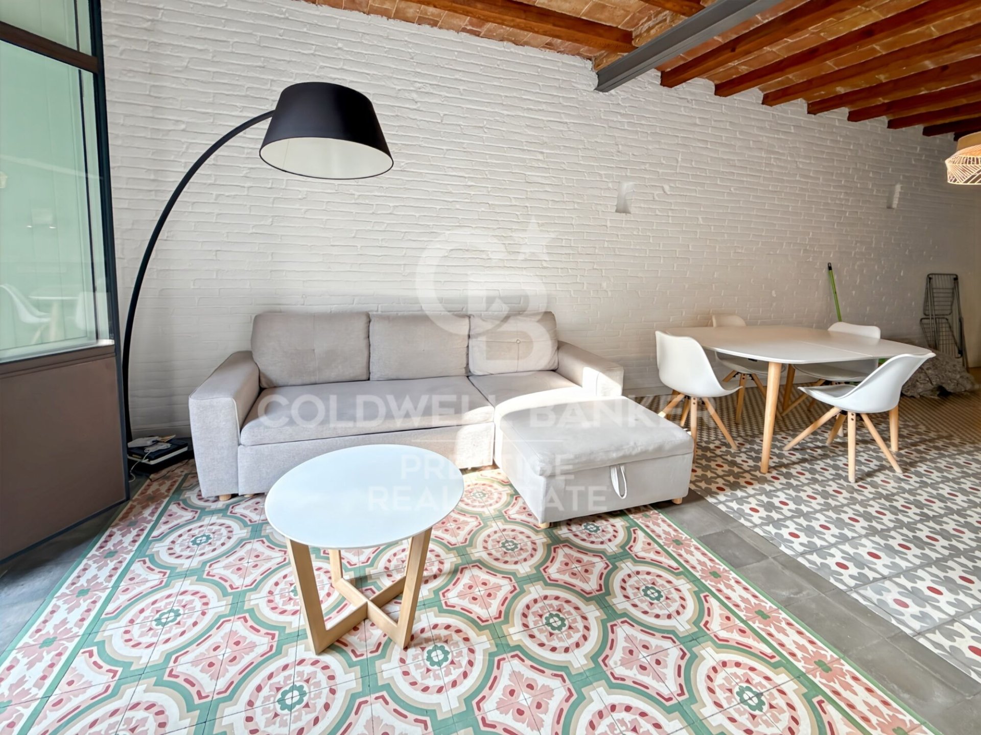 Apartment in Barcelona, Spain 1 bedroom, 64 sq.m. No. 157706