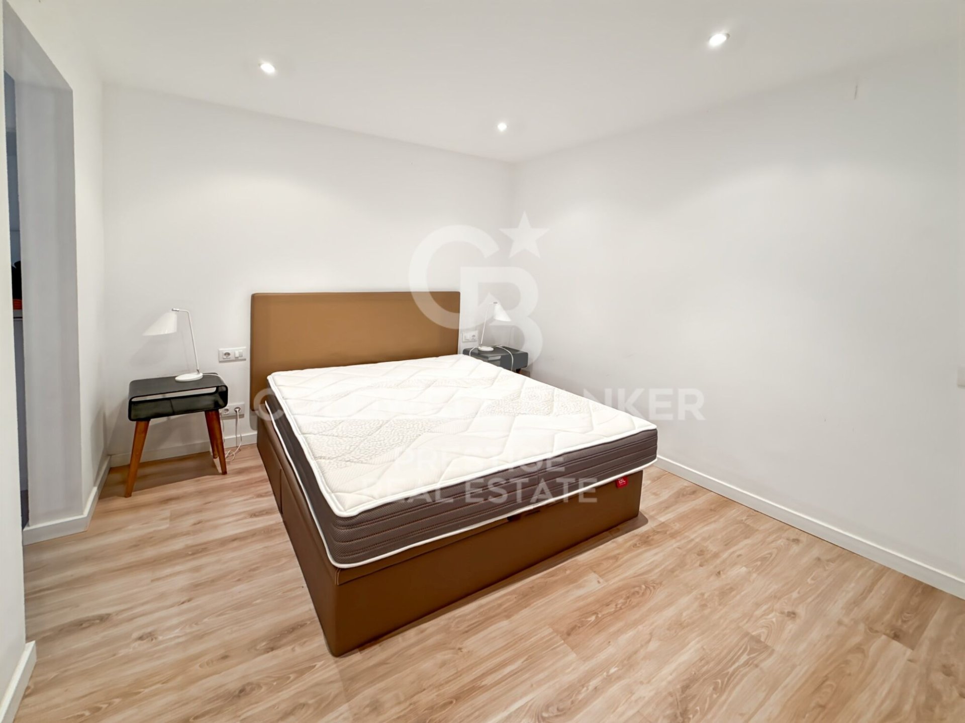 Apartment in Barcelona, Spain 1 bedroom, 64 sq.m. No. 157706