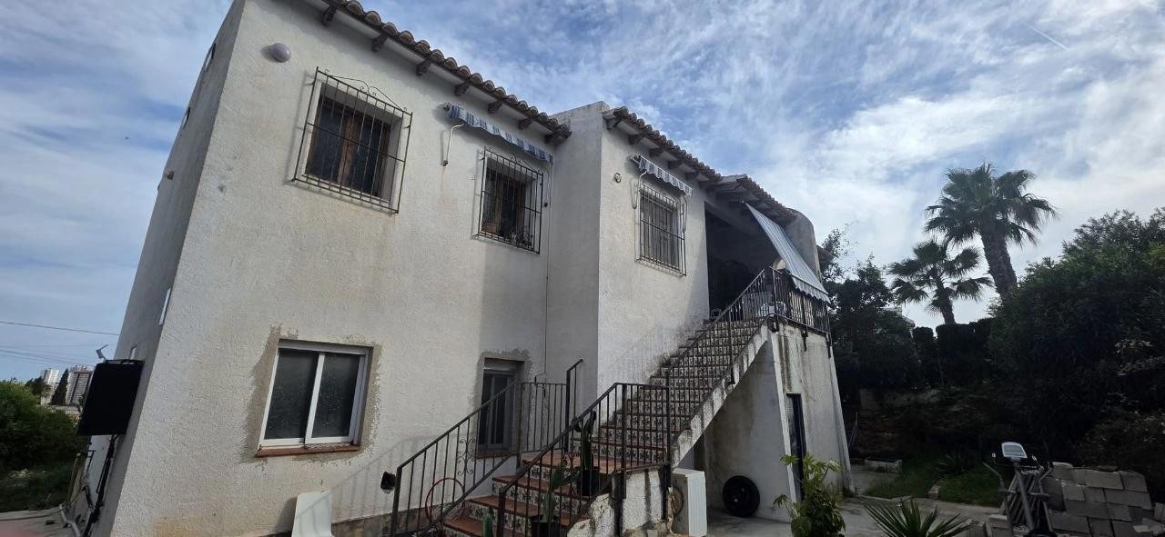Villa in Calpe, Alicante, Spain 6 bedrooms, 312 sq.m. No. 180283