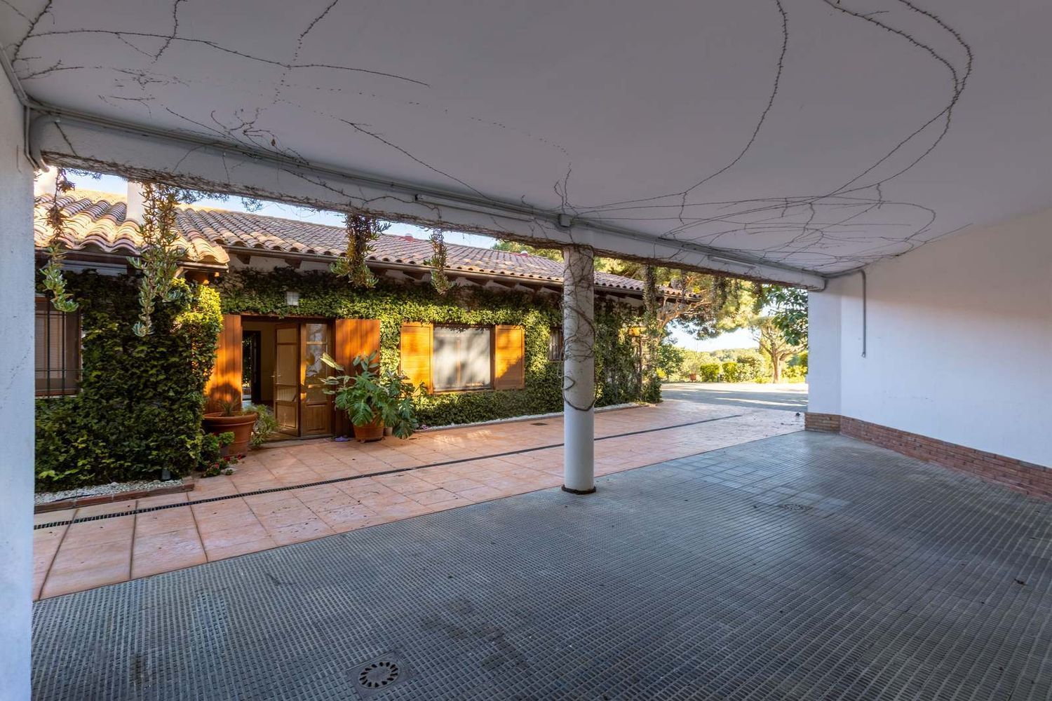 House à Cabrera de Mar, Barcelona, Espagne 6 chambres, 698 m2 No. 177831