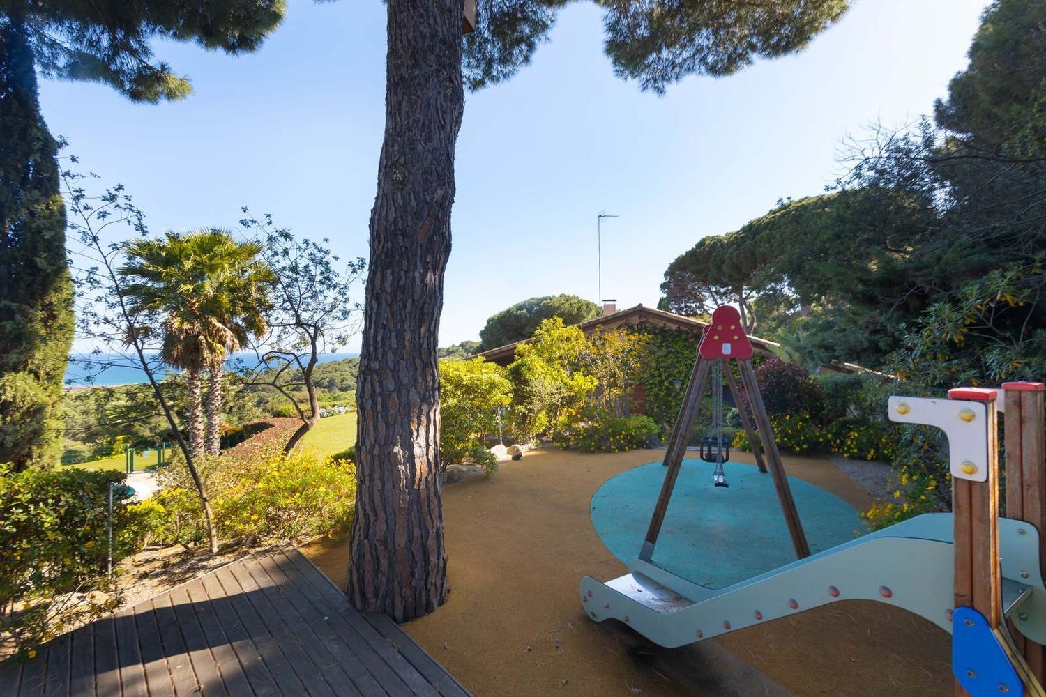 House à Cabrera de Mar, Barcelona, Espagne 6 chambres, 698 m2 No. 177831