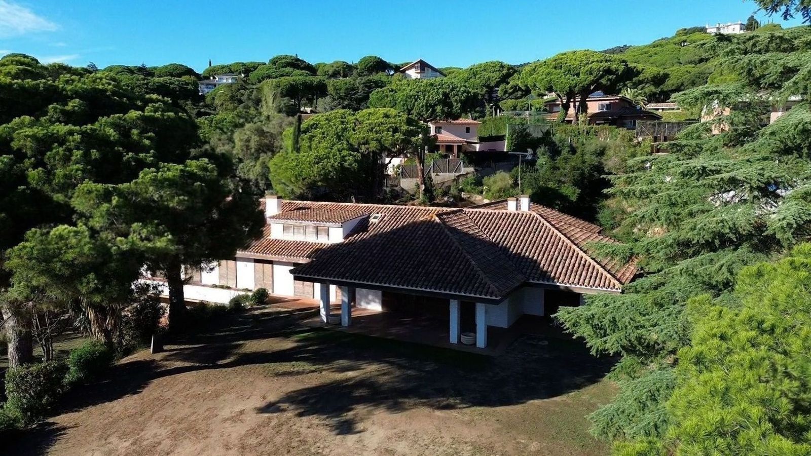 House à Sant Andreu de Llavaneres, Barcelona, Espagne 6 chambres, 800 m2 No. 177833