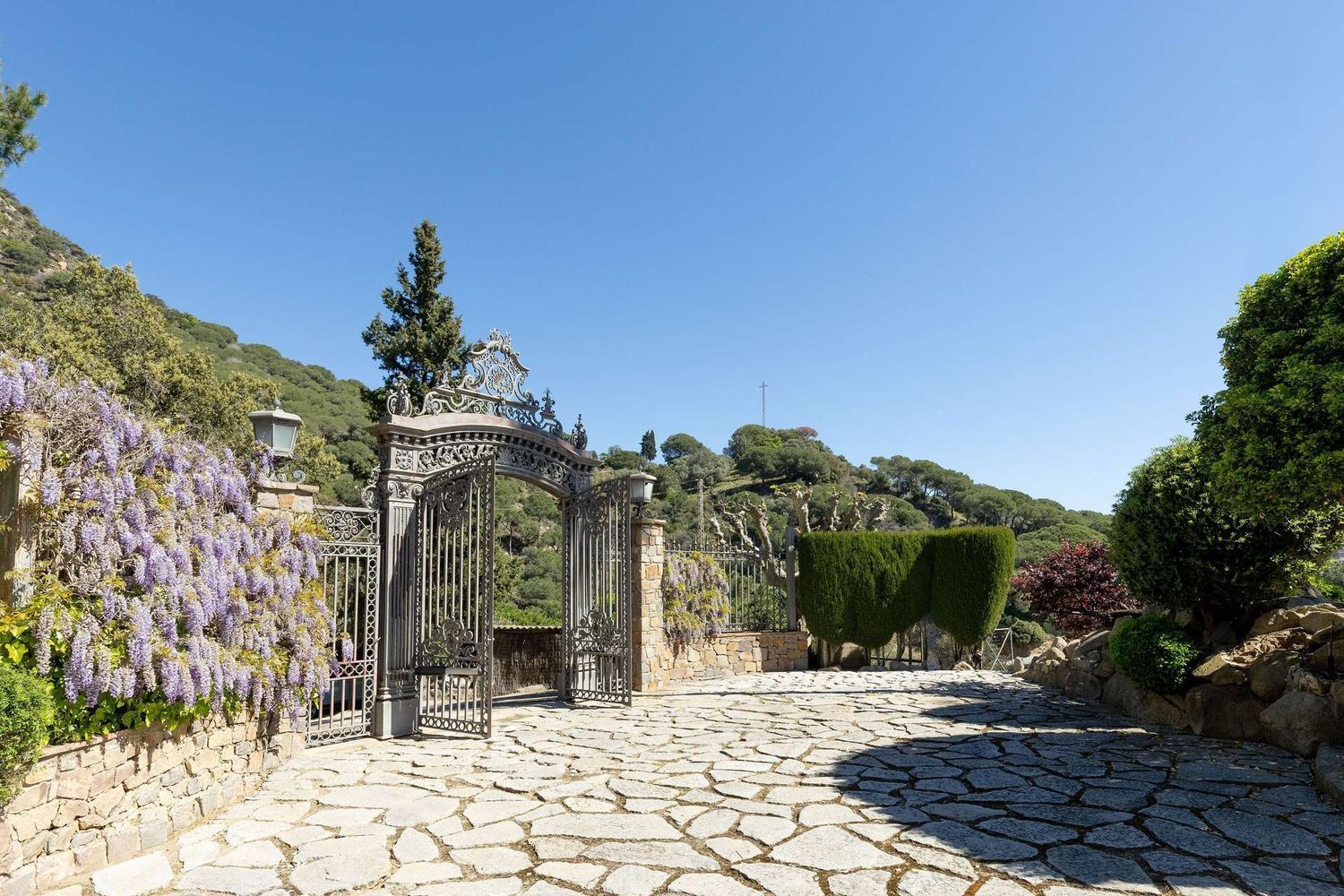 House à Barcelona, Espagne 10 chambres, 581 m2 No. 177832