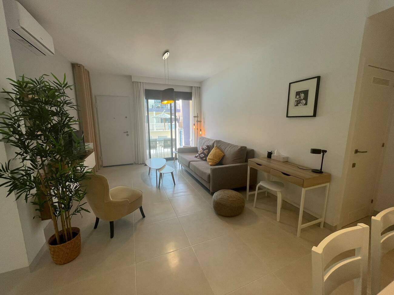 Apartment in Torre de la Horadada, Alicante, Spain 2 bedrooms,  No. 194913