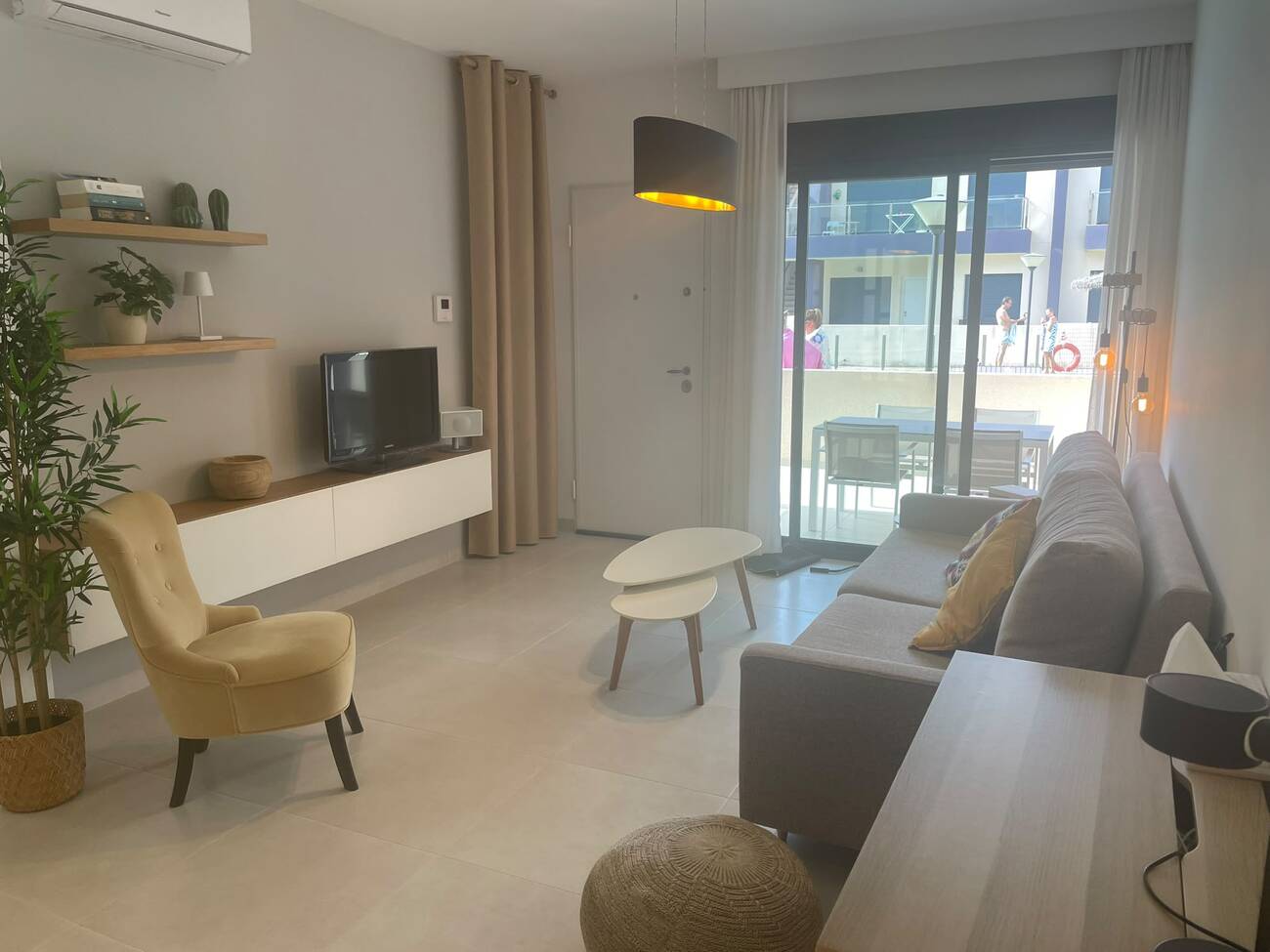 Apartment in Torre de la Horadada, Alicante, Spain 2 bedrooms,  No. 194913