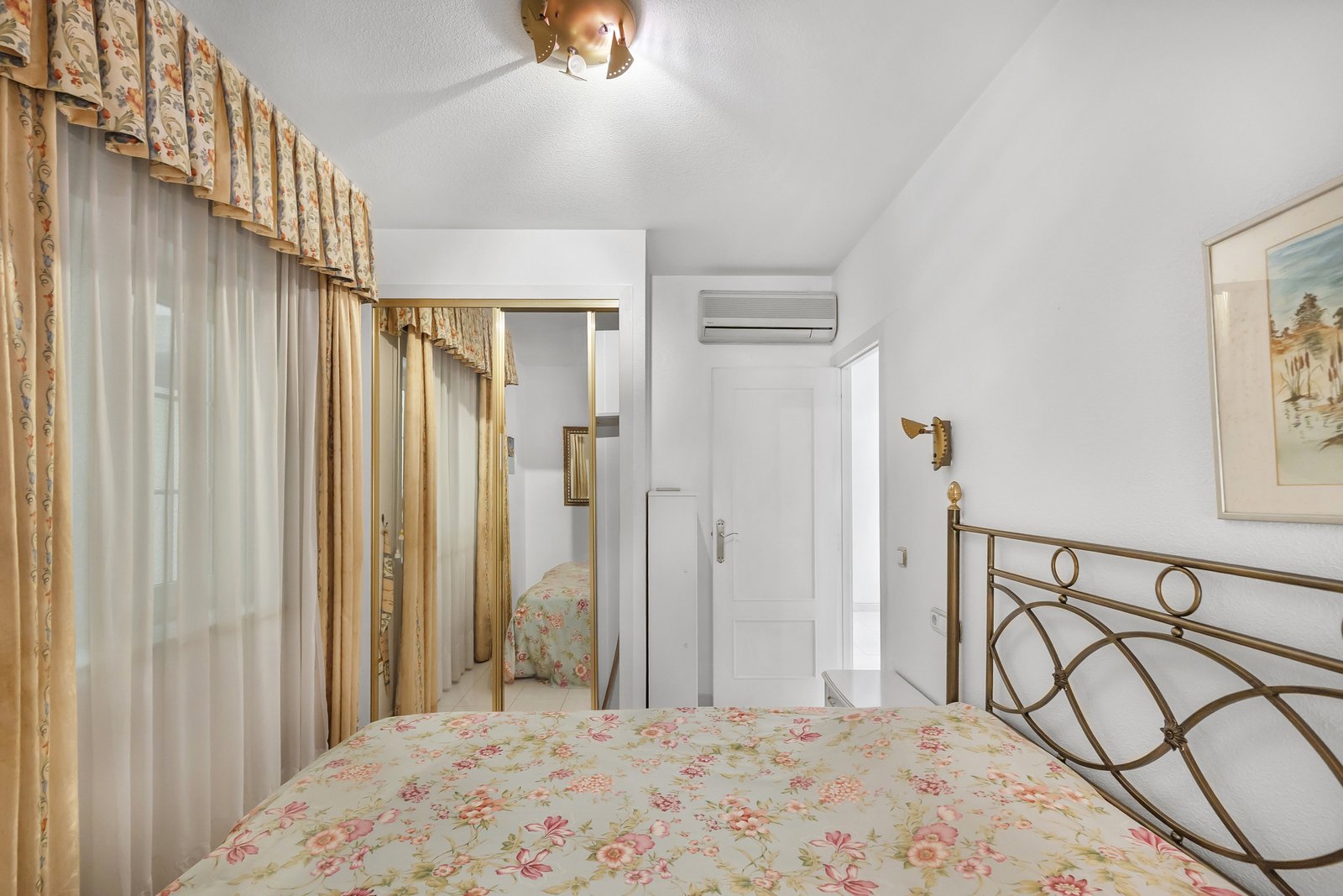Apartment in Guardamar del Segura, Alicante, Spain 2 bedrooms, 112 sq.m. No. 194911