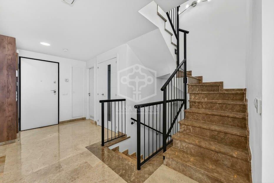 Rindu māja Santiago del Teide, Tenerife, Spānijā 4 istabas, 312 m2 Nr. 173494