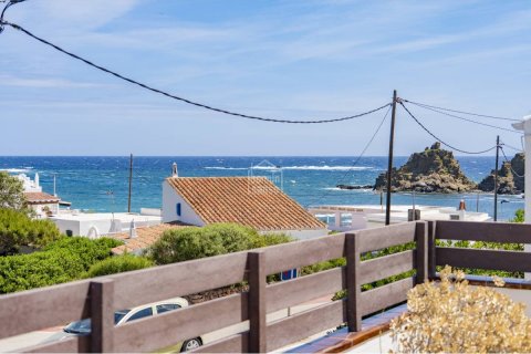 Villetta a schiera a Mahon, Menorca, Spagna 3 camere da letto, 121 mq. N° 173493