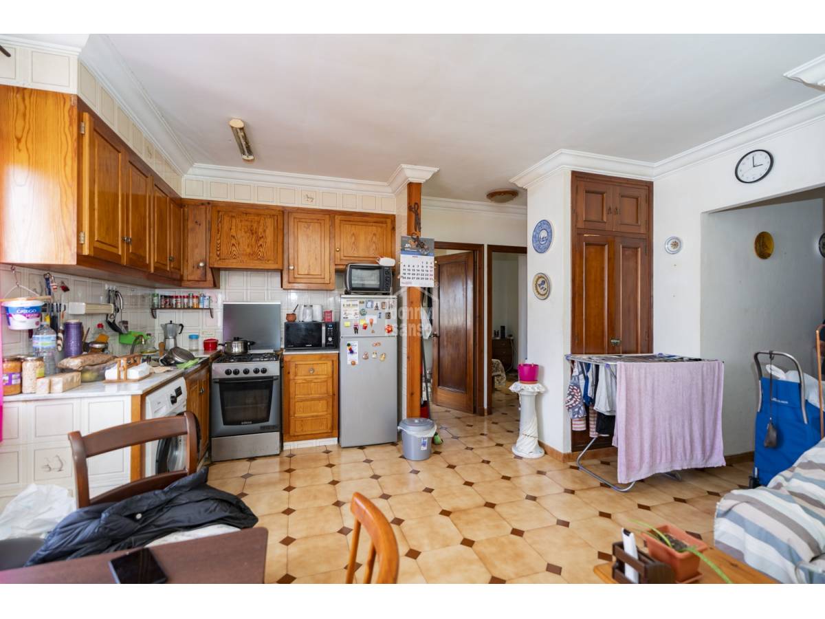 Commercial property à Mahon, Menorca, Espagne 8 chambres, 426 m2 No. 173492