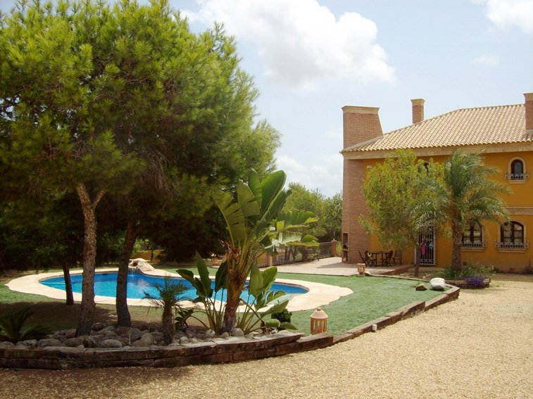 Villa a Ciudad Quesada, Alicante, Spagna 4 camere da letto, 274 mq. N° 135608