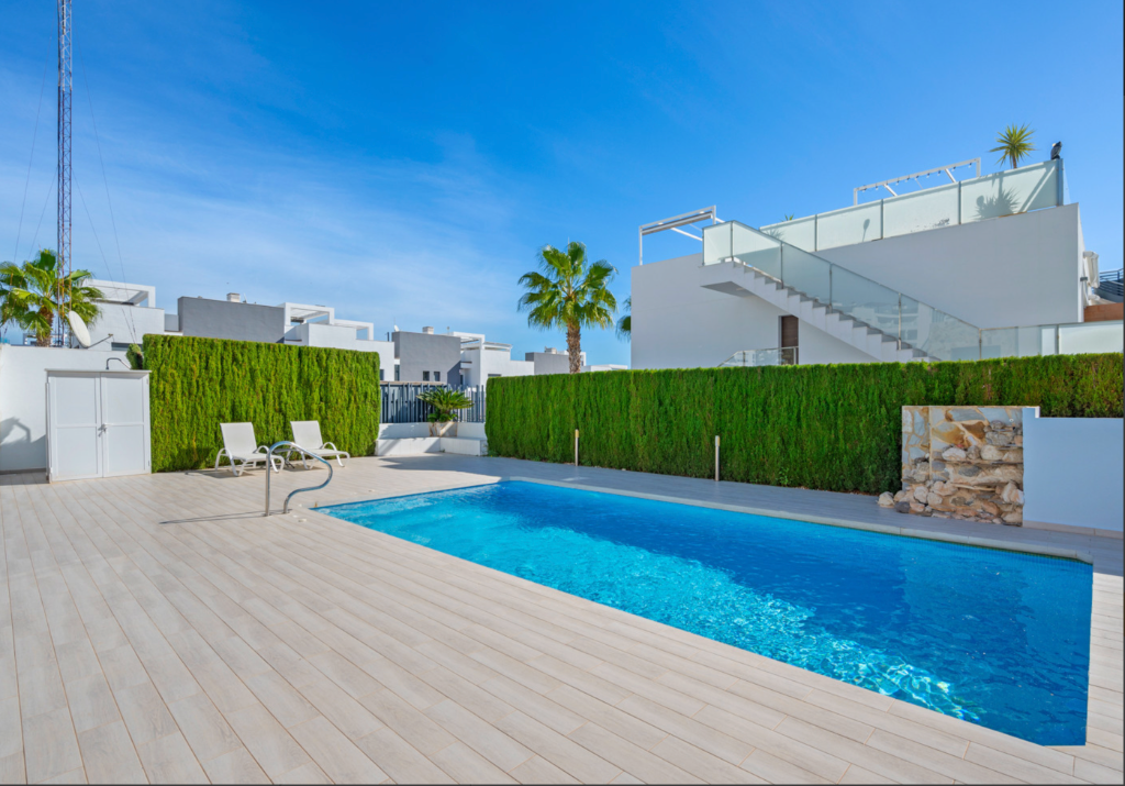 Townhouse in Punta Prima, Alicante, Spanien 3 Schlafzimmer, 135 m2 Nr. 145439